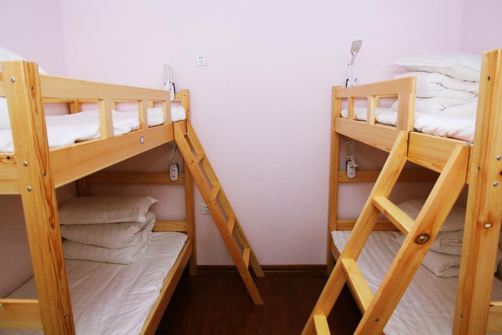 798 International Youth Hostel Jinan Zimmer foto